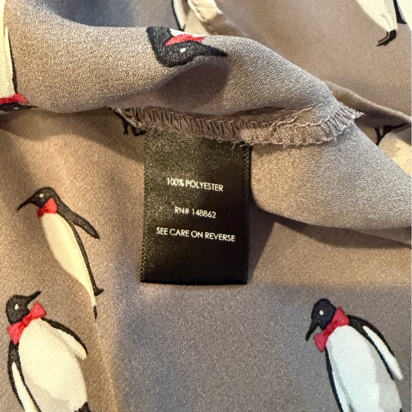 Torrid Harper Georgette 3/4 Sleeve  Penguin Print Blouse Plus Size 2X - Picture 7 of 9